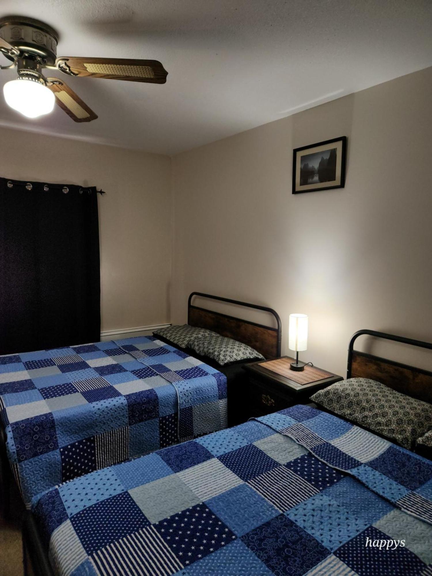 Midway Motel Radisson Bagian luar foto